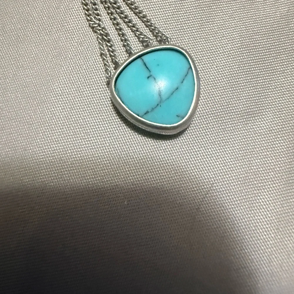 NWT Kenneth Cole Reaction Turquoise Drop Earrings Silver Chain Fringe Boho - Picture 4 of 4
